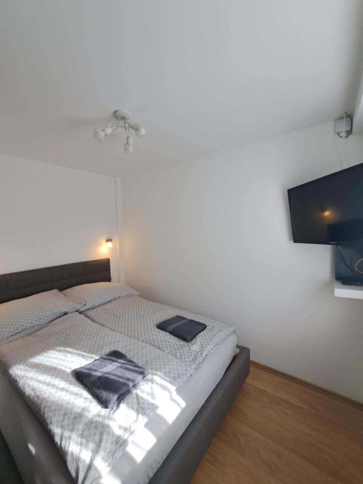 Vivien Apartman Fonyod ภายนอก รูปภาพ